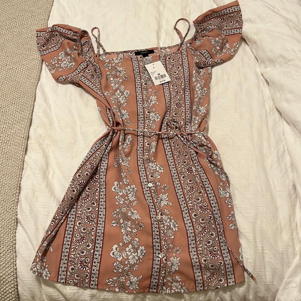 NWT Off shoulder floral tropical dress